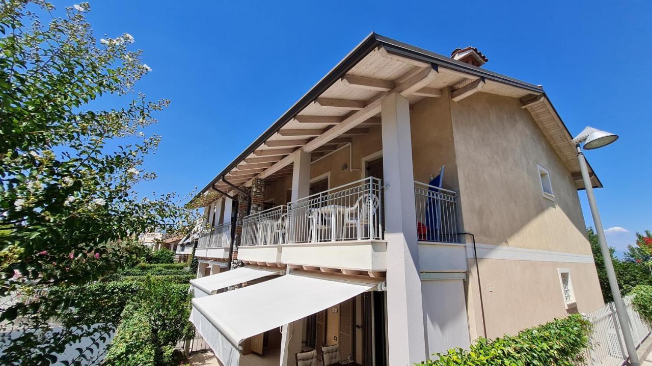Appartamento Quadrivium Castelnuovo del Garda Bagian luar foto