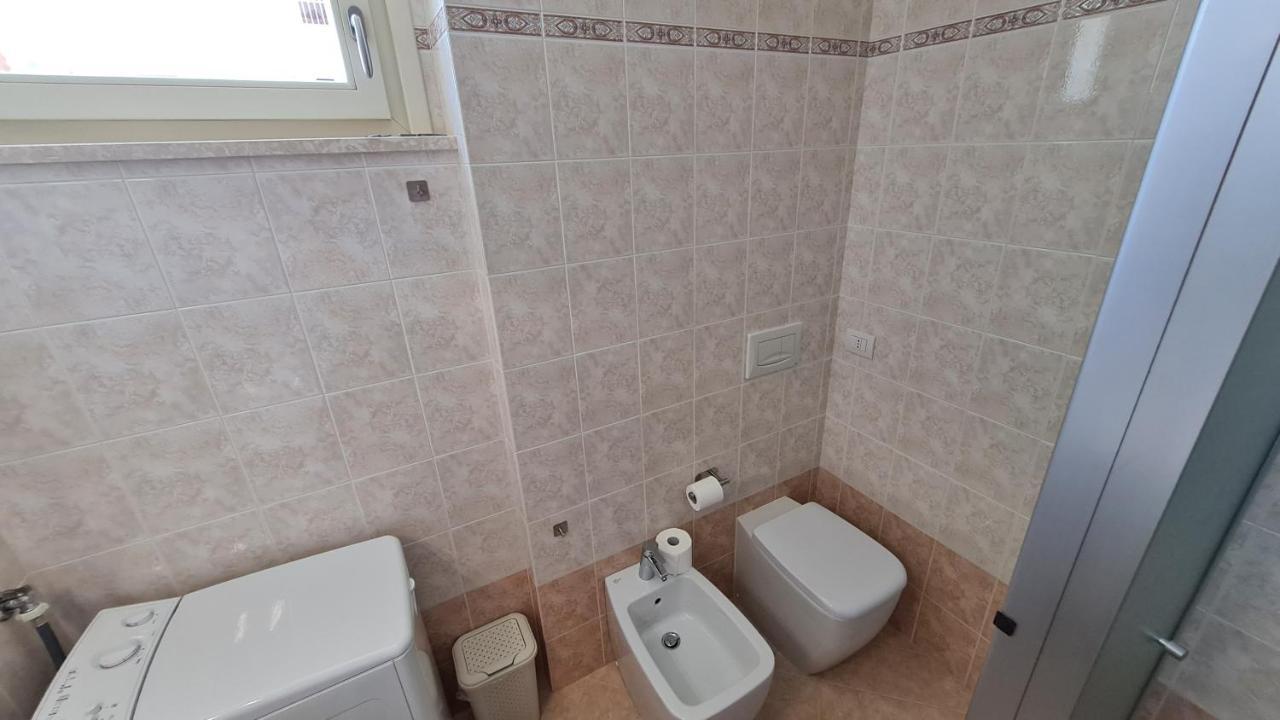 Appartamento Quadrivium Castelnuovo del Garda Bagian luar foto