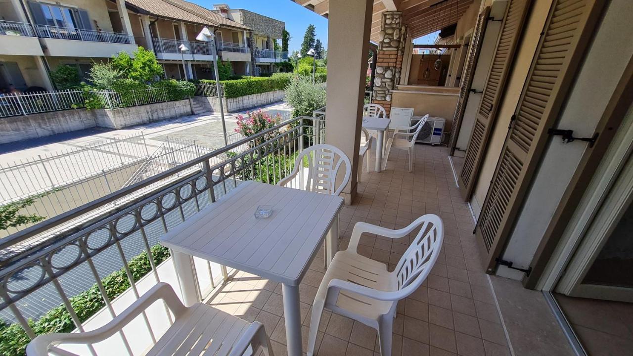 Appartamento Quadrivium Castelnuovo del Garda Bagian luar foto